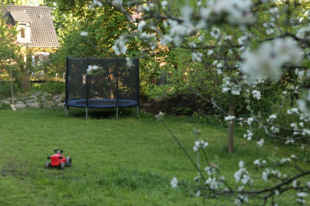 Grosse Wohnung / Haushaelfte In Peetzig Am See Angermunde Exterior foto
