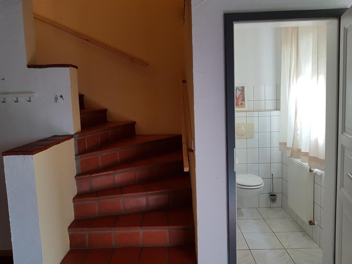 Grosse Wohnung / Haushaelfte In Peetzig Am See Angermunde Exterior foto